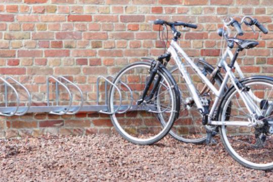 Racks à vélos, crochets muraux